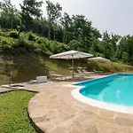 In Esclusiva - Pugnano Alto * Lisciano Niccone